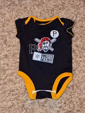 MLB licensed Pittsburgh Pirates infant bodysuit